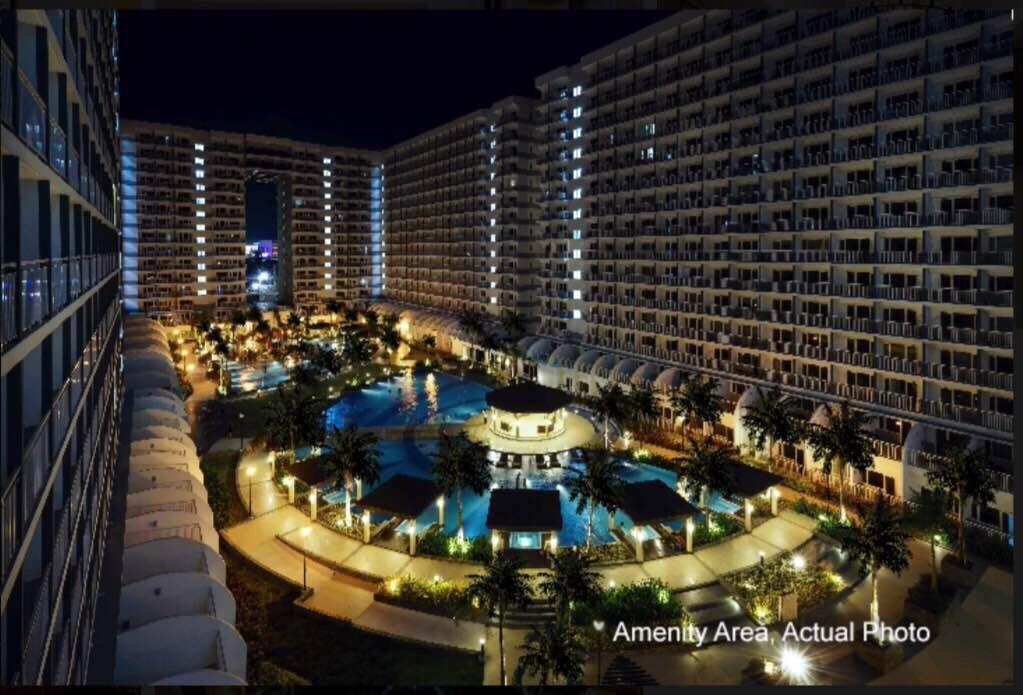 Tiffany Room At Shell Residences Manila Bagian luar foto